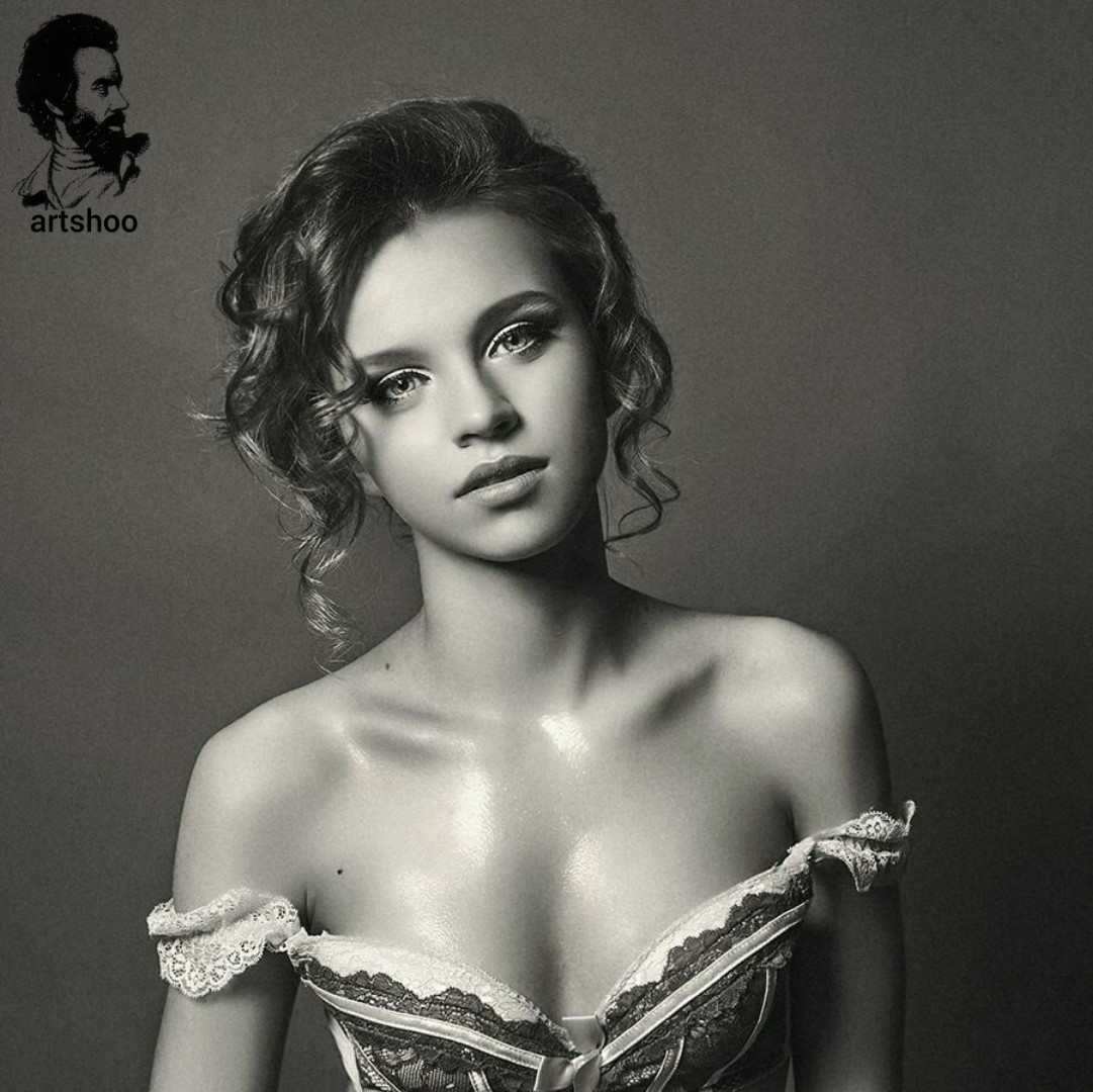 مدل سیاه قلم اورژینال